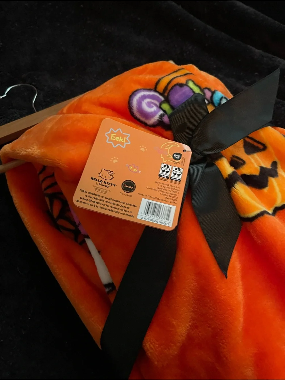 Hello Kitty Orange Halloween Throw Blanket